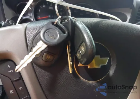 2009 Chevrolet Silverado 1500 Lt from USA, damaged, VIN 1GCEC29J39E128320